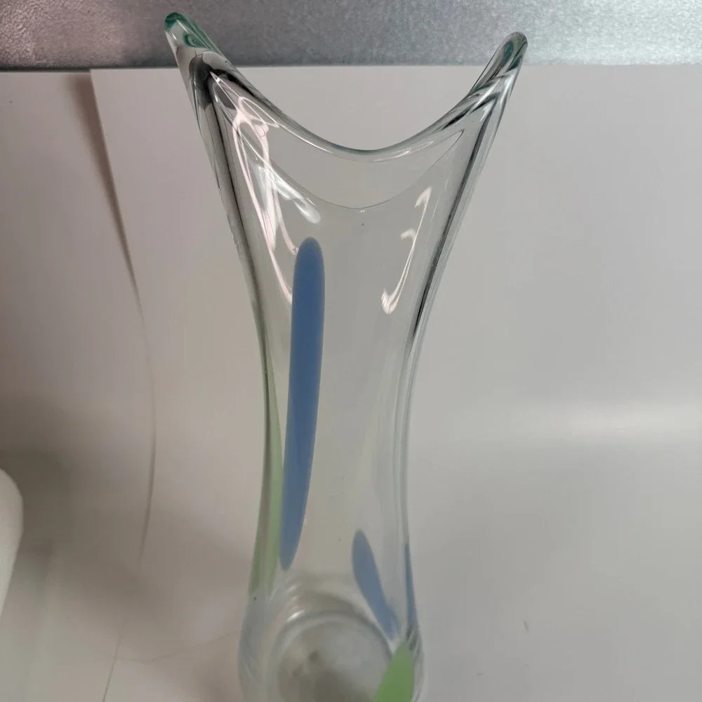 Unbranded hand blown